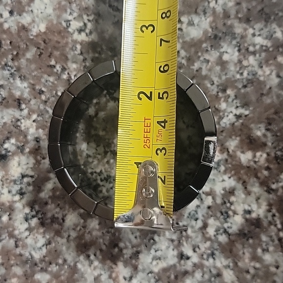 Robert Demeglio black Ceramic stretch Bracelet whit 1 Diamonds station in 18k - Picture 5 of 6